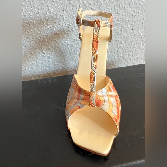 Just 🌟HP🌟 The Right Shoe Riviera - Picture 10 of 10